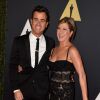 Jennifer Aniston e o noivo, Justin Theroux, preferem manter a discrição e não revelam a data do casamento