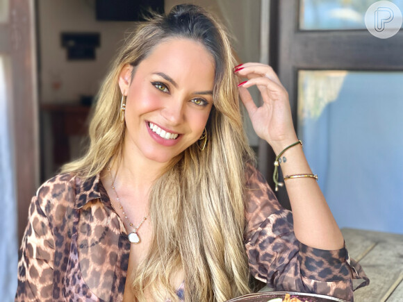 Ex-BBB Sarah Andrade assume namoro e ganha torcida de Rodolffo: 'Shippo'