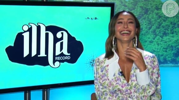 Sabrina Sato contou sobre a primeira experiência como apresentadora de reality show