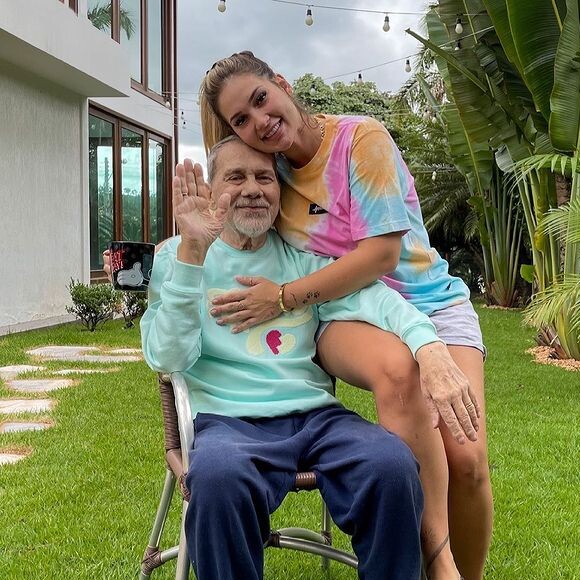 Virgínia Fonseca se emocionou ao revelar intubação do pai, Mario Serrão