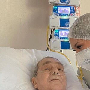 Virgínia Fonseca chora por intubação do pai, Mario Serrão: 'Coma induzido'