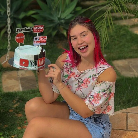 Virgínia Fonseca descartou deixar o cabelo loiro após ter passado por vários tons