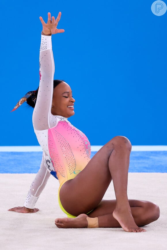 Rebeca Andrade conquistou medalha de ouro e de prata na mesma edição de Olimpíada