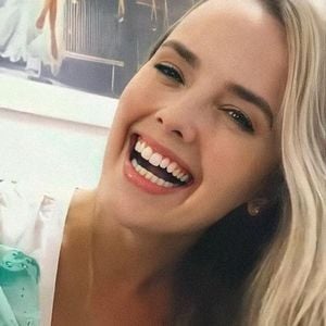 Thaeme Mariôto mostra rosto da segunda filha com Fábio Elias, Ivy, em ultrassom hiper-realista na reta final da gravidez