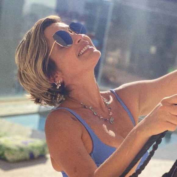 Flávia Alessandra mantém rotina de cuidados com corpo