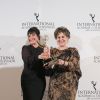 Thelma Guedes e Duca Rachid comemoram vitória no Emmy Internacional