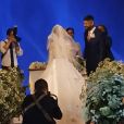 Viviane Araujo apostou em um vestido de noiva inspirado em noivas libanesas