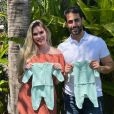 Grávida de gêmeos, Bárbara Evans e Gustavo Theodoro acreditam em chance de terem um casal de filhos