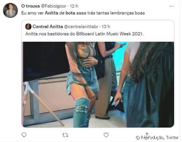 Bota overknee de Anitta comove fãs nas redes sociais