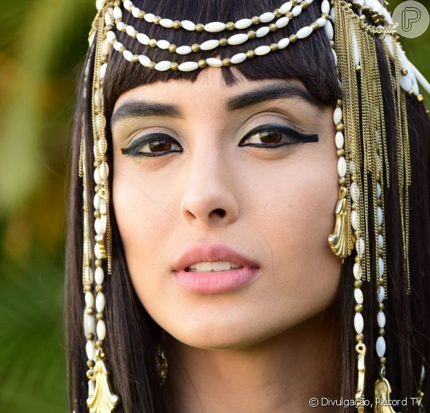 Novela 'Gênesis': Asenate (Letícia Almeida) se desespera com estado da mãe, Selemina (Kacau Gomes)