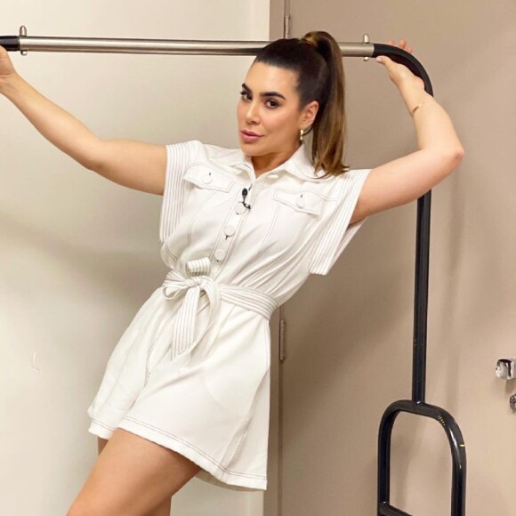 Naiara Azevedo é adepta de procedimentos estéticos e cirúrgicos, que nunca escondeu do público