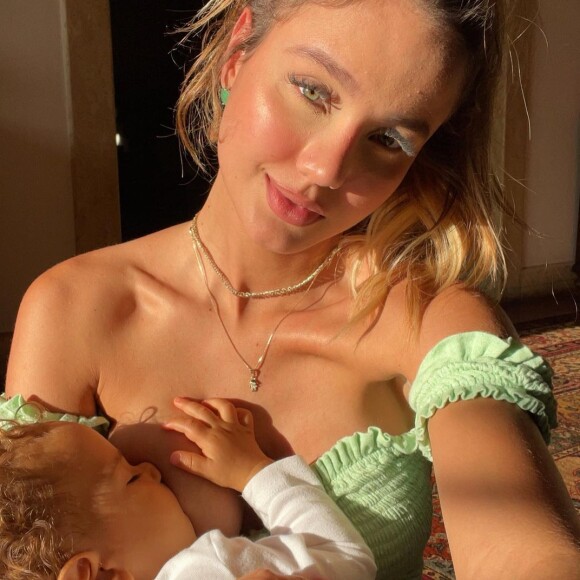 Biah Rodrigues falou que parou de dar leite para o filho durante a noite