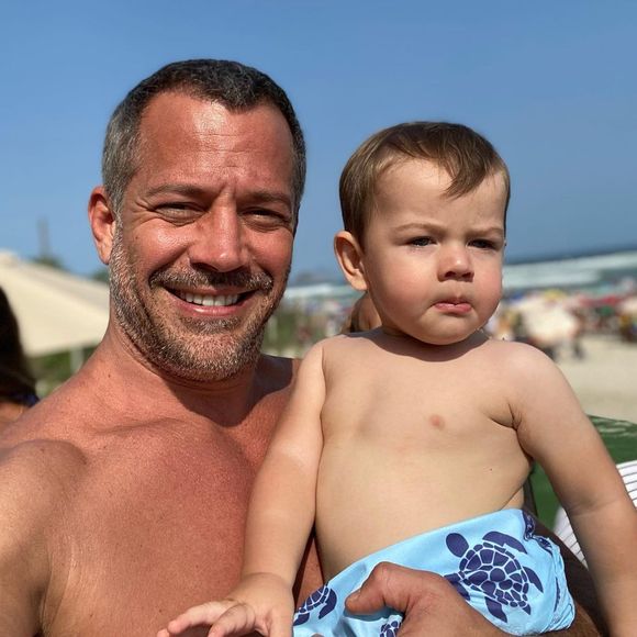Malvino Salvador é pai de Ryan, de 8 meses, fruto do casamento com Kyra Gracie