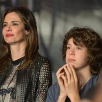 Luciana Gimenez vai com o filho Lucas Jagger ao show de Paul McCartney em SP