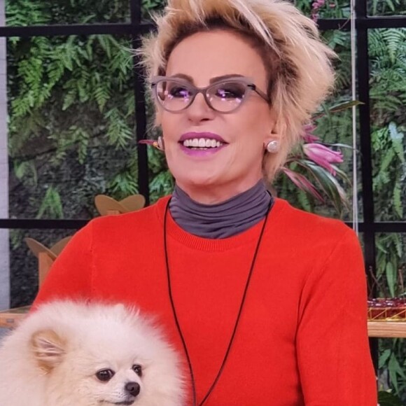 Ana Maria Braga recebeu alta do hospital em que estava internada