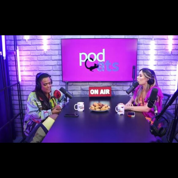 Virgínia e Camila Loures apresentam o PodCats horas depois do podcast de Tata Estaniecki