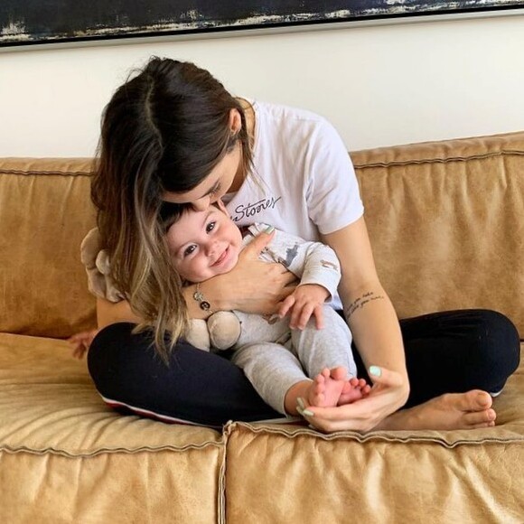 Sthefany Brito escolheu o tema Fazendinha para o primeiro aniversário do filho