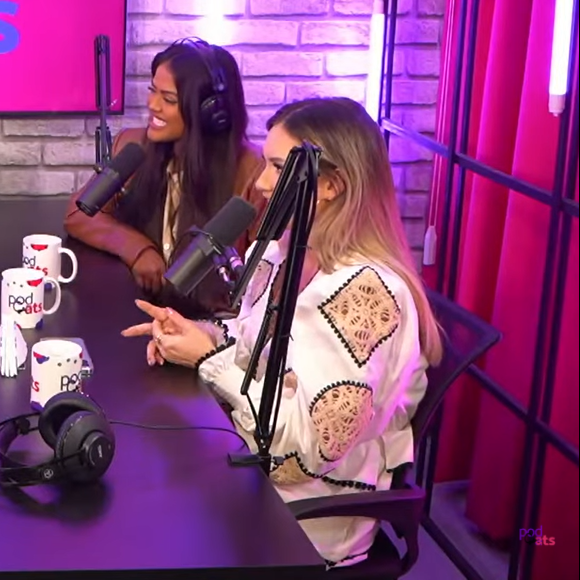 Whindersson Nunes falava sobre tensão da gravidez de Maria Lina quando foi perguntado sobre filhos por Camila Loures, que foi criticada na web