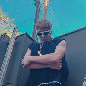 João Guilherme negou que tenha ficado com Larissa Manoela na festa