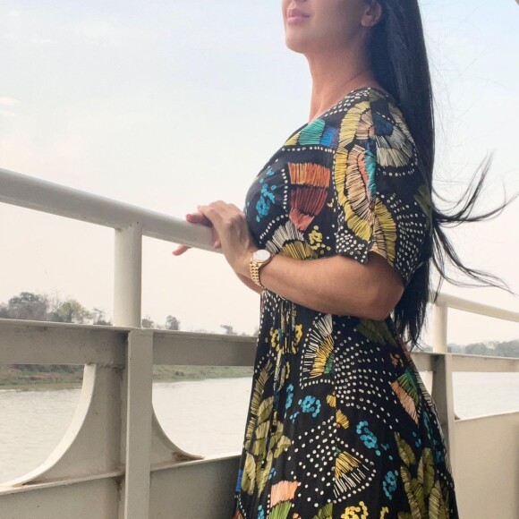 Graciele Lacerda faz reflexão: 'Mesmo com todos os meus defeitos, problemas e manias, sou feliz comigo mesma'