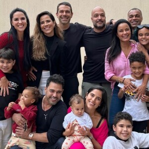 Zezé Di Camargo reúne a família em encontro