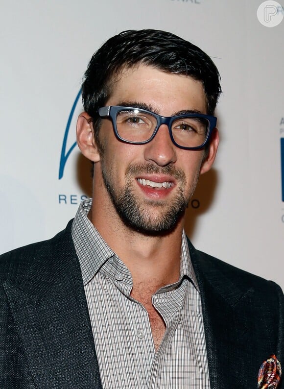 Michael Phelps estava internado em clínica de reabilitação após ser pego dirigindo bêbado