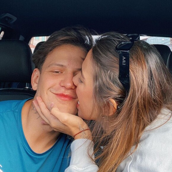 Declaração de Gabi Brandt para Saulo Poncio foi feita nas redes sociais e a influencer explicou que o agora ex-marido sempre poderá contar com ela