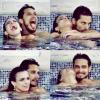 Elieser postou imagens em que ele e Kamilla aparecem trocando carinhos na piscina