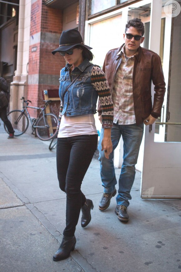 Katy Perry namora o cantor  John Mayer, que está confirmado para a próxima edição do festival de música 'Rock In Rio'