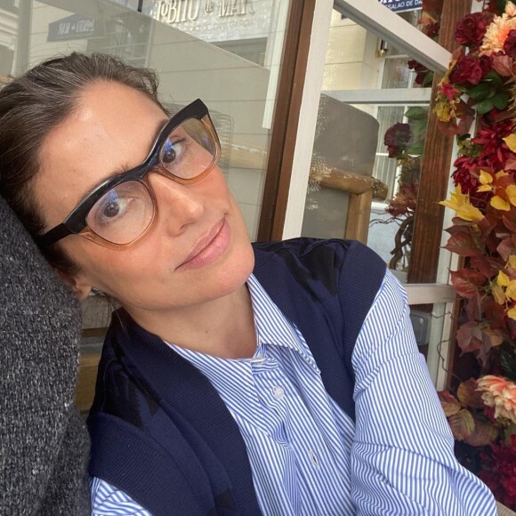 Renata Vasconcellos apresentou sintomas leves da doença