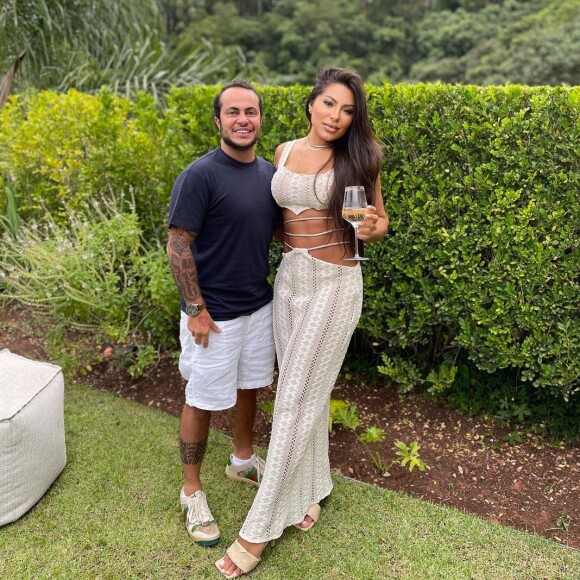 Casada com Thammy Miranda, Andressa Ferreira explicou que o marido é um homem trans