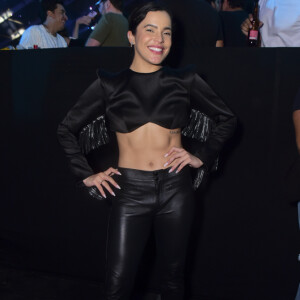 Ex-BBB Emilly Araújo esteve no show de Luan Santana na Arena Estaiada no bairro do Morumbi, Zona Sul de São Paulo
