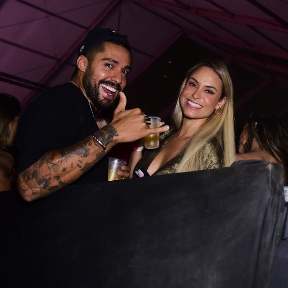 Bil Araújo, Sarah Andrade e Lucas Viana foram fotografados no show de Luan Santana