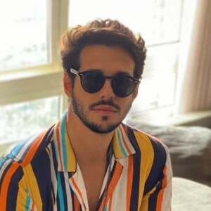 Ação da equipe ou montagem? As curtidas de Rodrigo, do 'BBB 22', no perfil do presidente já foram retiradas