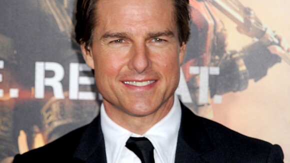 Tom Cruise está apaixonado por assistente de seu novo filme, 30 anos mais nova