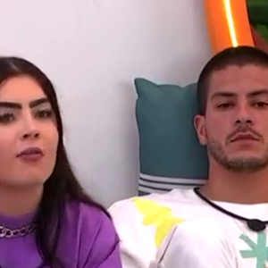 BBB 22: Jade Picon analisa permanência de Naiara Azevedo: 'Eles querem ver se ela vai ficar aqui bem ou se vai acordar mal no outro dia'