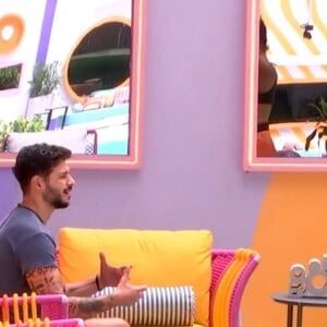 'BBB 22': Rodrigo também criticou Eslovênia em conversa com Linn da Quebrada