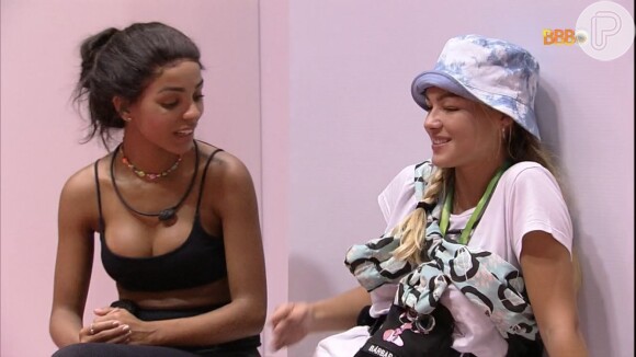 Bárbara concordou com Brunna Gonçalves, ao criticar atitude de Lucas no 'BBB 22', quando beijou Eslovênia na festa, gerando surto de Natália