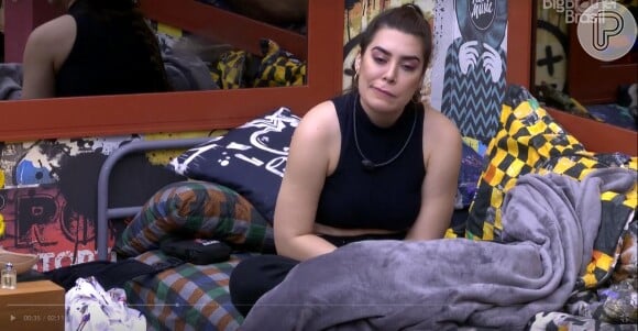 'BBB 22': Natália seguiu dizendo que Naiara Azevedo às vezes tem medo de errar e que a cantora precisa se permitir