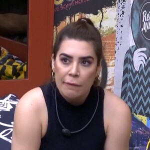 'BBB 22': Naiara Azevedo, no entanto, afirmou que os próprios defeitos, para ela, estavam em um ambiente 'ok', mas na casa não pareciam estar ok