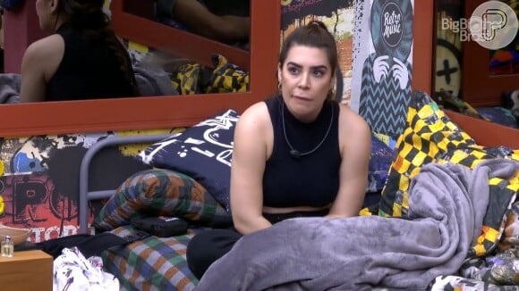 'BBB 22': Naiara Azevedo, no entanto, afirmou que os próprios defeitos, para ela, estavam em um ambiente 'ok', mas na casa não pareciam estar ok