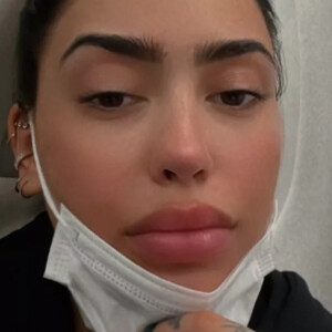 Após ter uma crise de ansiedade e ser internada, MC Mirella falou sobre a sua saúde