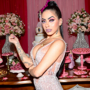 MC Mirella precisou cancelar um show que faria em Xinguará, no Pará, devido a uma crise de ansiedade