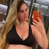 Bárbara Evans posa de lingerie para exibir corpo no sétimo mês de gravidez
