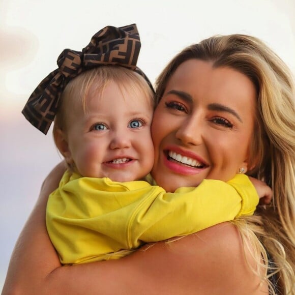 Ana Paula Siebert foi alvo de polêmica por revelar que Vicky dorme com babá