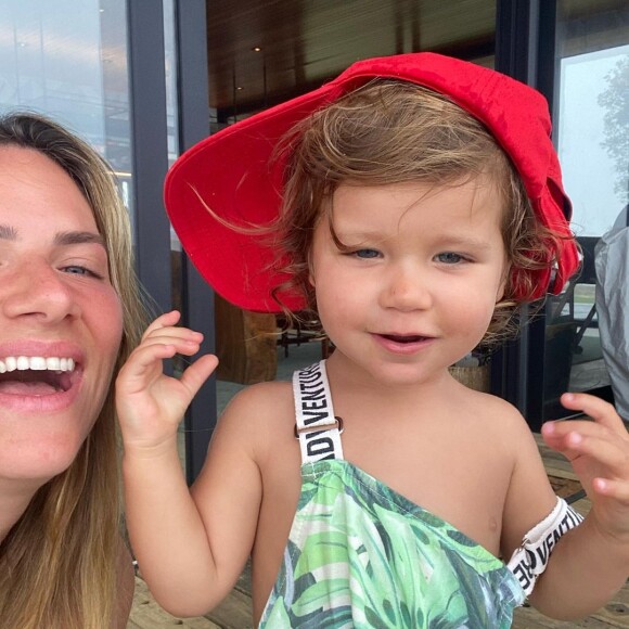 Giovanna Ewbank contou que filho caçula já consegue notar quando ela está prestes a sair