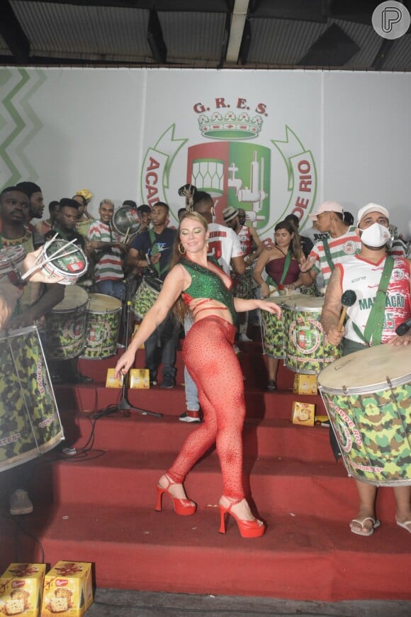 Carnaval 2022: Paolla Oliveira será, por mais um ano, rainha de bateria da Grande Rio