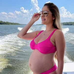 Bárbara Evans chegou a ser chamada de gorda por um vizinho depois que engravidou