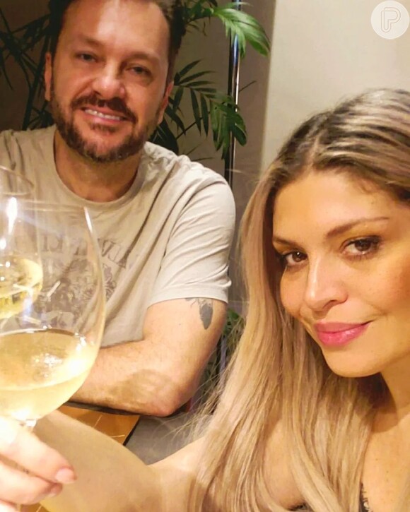 'Power Couple' 2022: a cantora Adryana Ribeiro aparece na lista dos casais da 6ª edição do reality com o marido, Albert