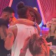 Caio Castro beijou Daiane de Paula em camarote no Lollapalooza